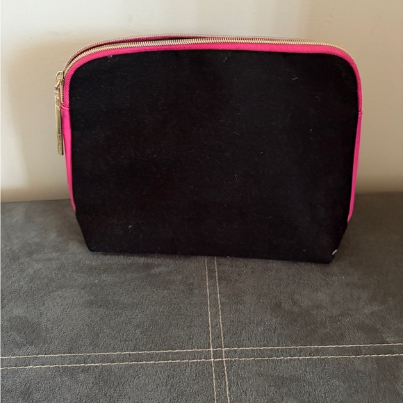 Lancôme Elegant Black and Pink Pouch Cosmetic Bag - Picture 2 of 4
